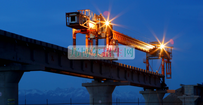 高中沒(méi)畢業(yè)可以學(xué)鐵道工程技術(shù)專業(yè)嗎