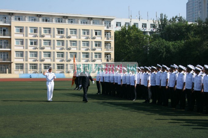 關于海乘海員的大專學校