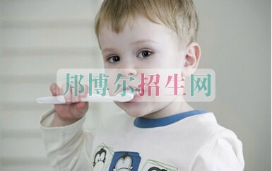 哪所口腔醫(yī)學學校好