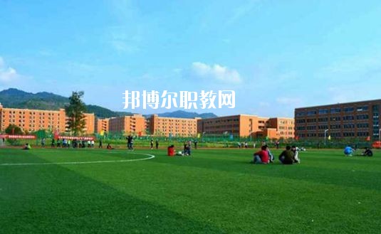 漯河市第二中等專業(yè)學(xué)校2021年報(bào)名條件、招生要求、招生對象