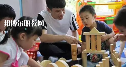 貴州2020年幼師學(xué)校有哪些專(zhuān)業(yè)