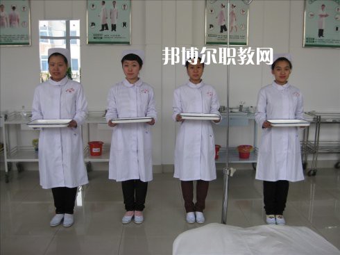 成都2020年衛(wèi)校好找工作嗎