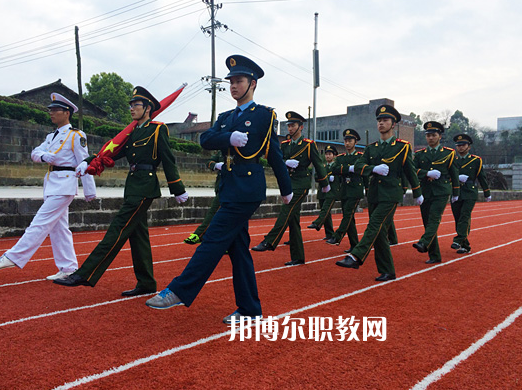 重慶春琿人文技工學校怎么樣、好不好