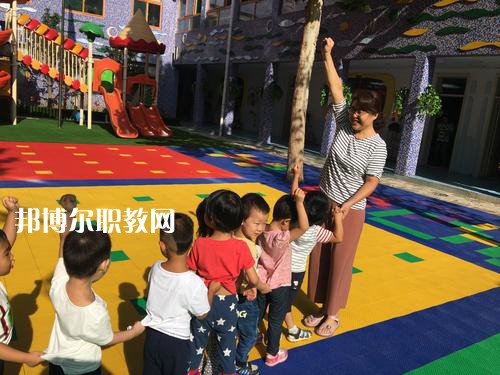 成都2021年初中生可以讀的幼師學(xué)校