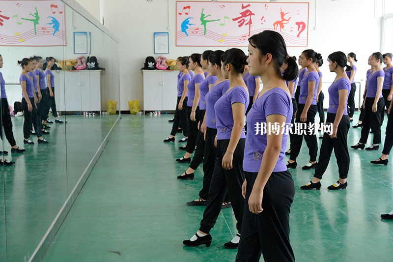 惠水中等職業(yè)學校2021年報名條件、招生要求