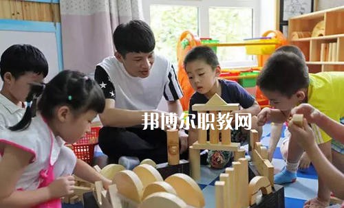 成都2021年有哪些幼師學(xué)校比較好就業(yè)