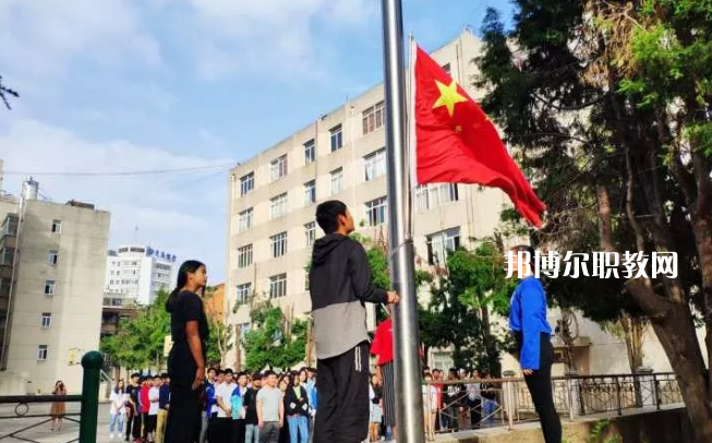 云南廣播電視學(xué)校2021年學(xué)費(fèi)、收費(fèi)多少
