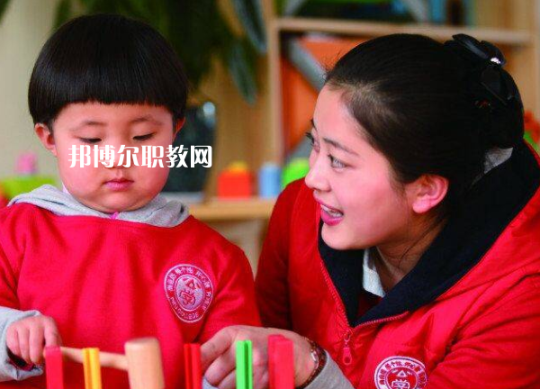 云南2021年讀幼師學校讀什么專業(yè)好