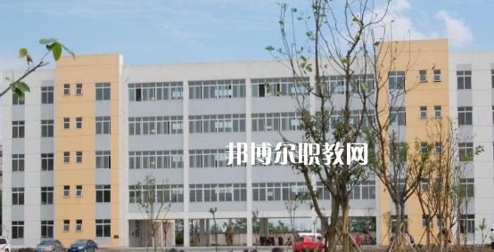 西安2022年中專學校畢業(yè)是什么文憑