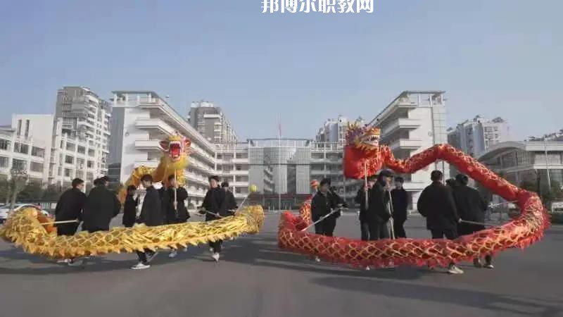 江蘇建湖中等專(zhuān)業(yè)學(xué)校2022年招生簡(jiǎn)章