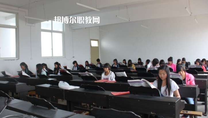 貞豐縣職業(yè)技術(shù)學校2022年宿舍條件