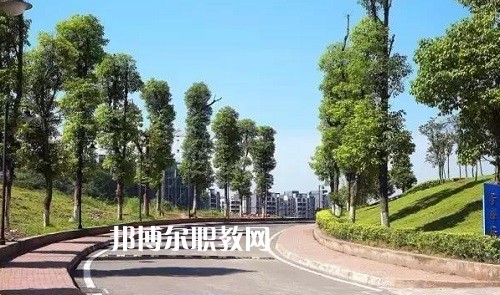 云南林業(yè)高級(jí)技工學(xué)校2022年報(bào)名條件、招生要求、招生對(duì)象