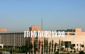 四川大學附設(shè)華西衛(wèi)生學校2022年地址在哪里