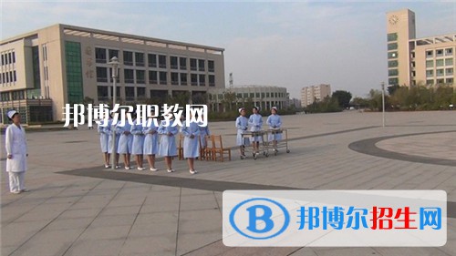 江西贛州衛(wèi)生學(xué)校2021年招生簡(jiǎn)章