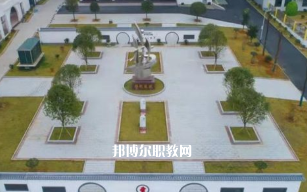 益陽市科技工程學(xué)校 