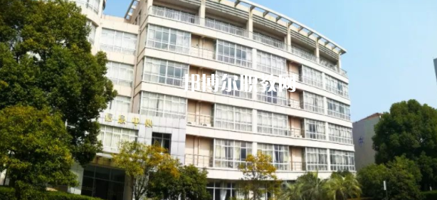張家港市第二職業(yè)高級(jí)中學(xué)怎么樣、好不好(2023參考)