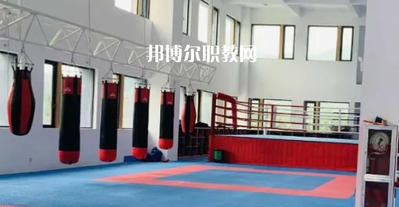 2023蒼南縣飛林職業(yè)學(xué)校招生計劃 招生人數(shù)是多少(附要求、條件、對象)