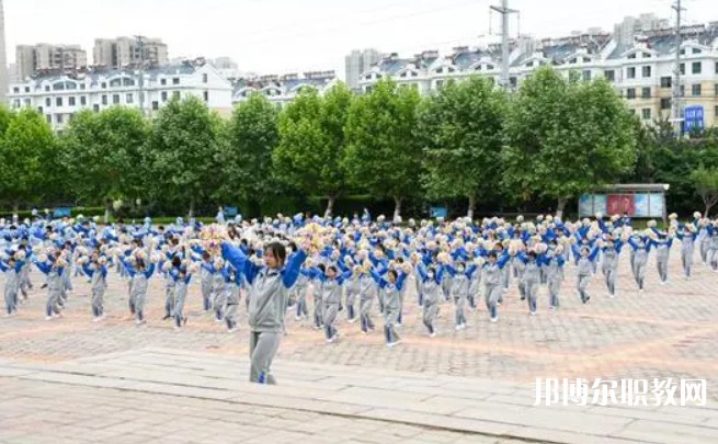 青島西海岸新區(qū)黃海職業(yè)學(xué)校怎么樣、好不好