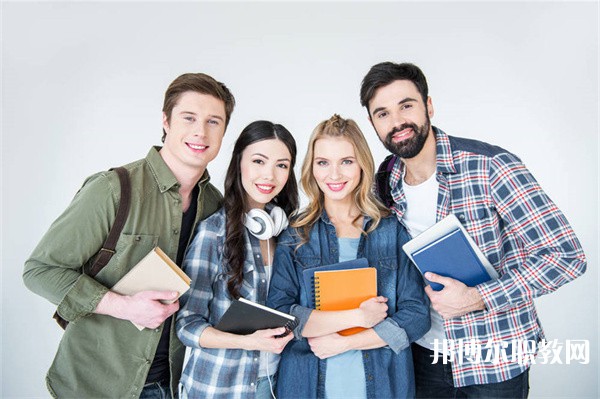 四川哪里的中專學校能讀模具設(shè)計與制造專業(yè)