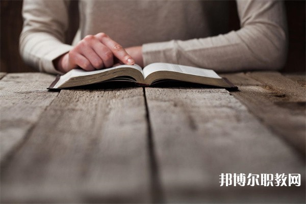 云南哪里的中職學校能讀財務(wù)會計專業(yè)專業(yè)